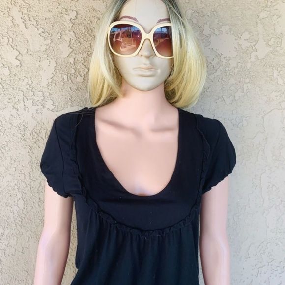 2/$20 MICHAEL Michael KORS Black Stretch Scoop Neck Tee - Picture 2 of 6